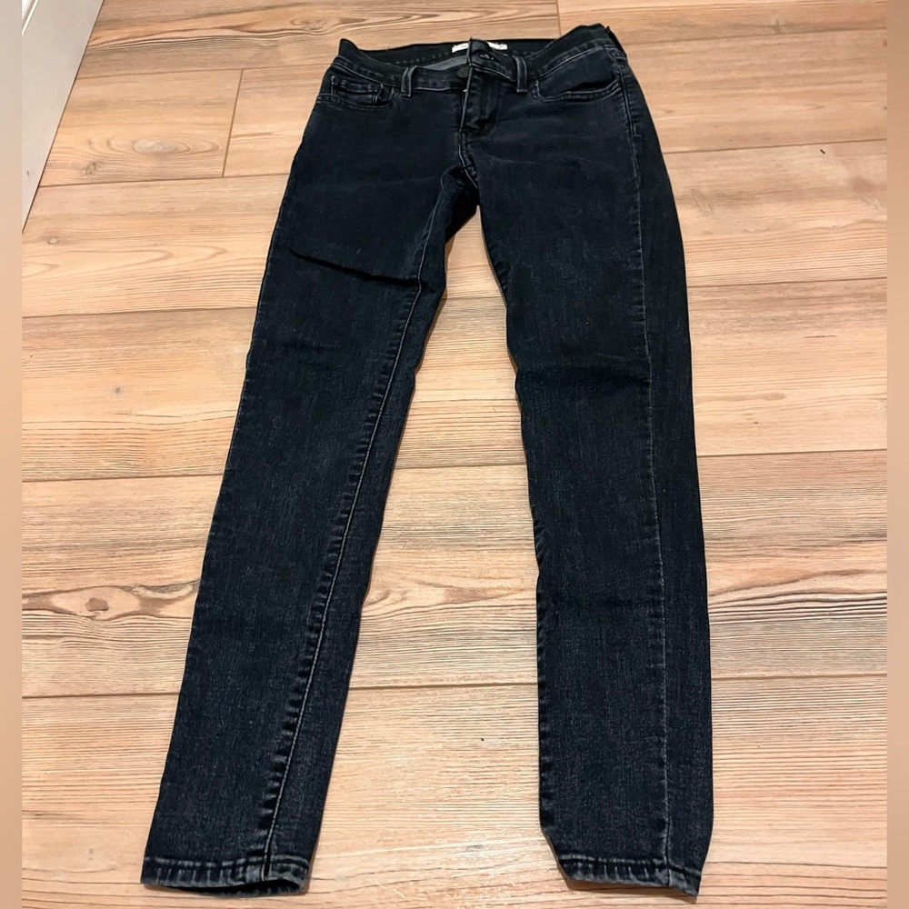 Levi's Dark Blue Women's Skinny Jeans